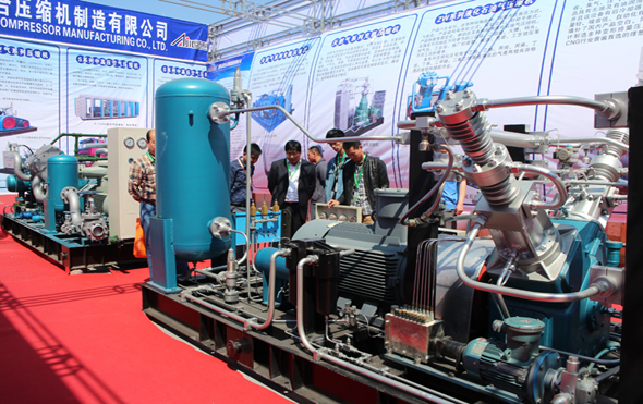 聯(lián)合一直在努力-2014國際天然氣汽車、加氣站設(shè)備展會